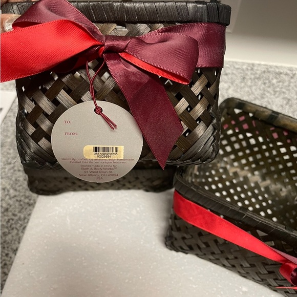 NWOT A Beautiful Brown 3 pc Gift Basket Carefully Crafted for Bath & Body works! - Picture 4 of 12